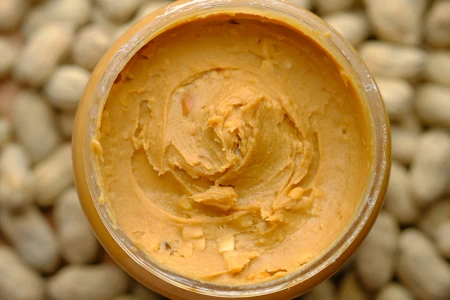 Everything You Should Know About Peanut Butter Production: Properties, Comparison with Chocolate Spread, and Secrets of the Best Nuts