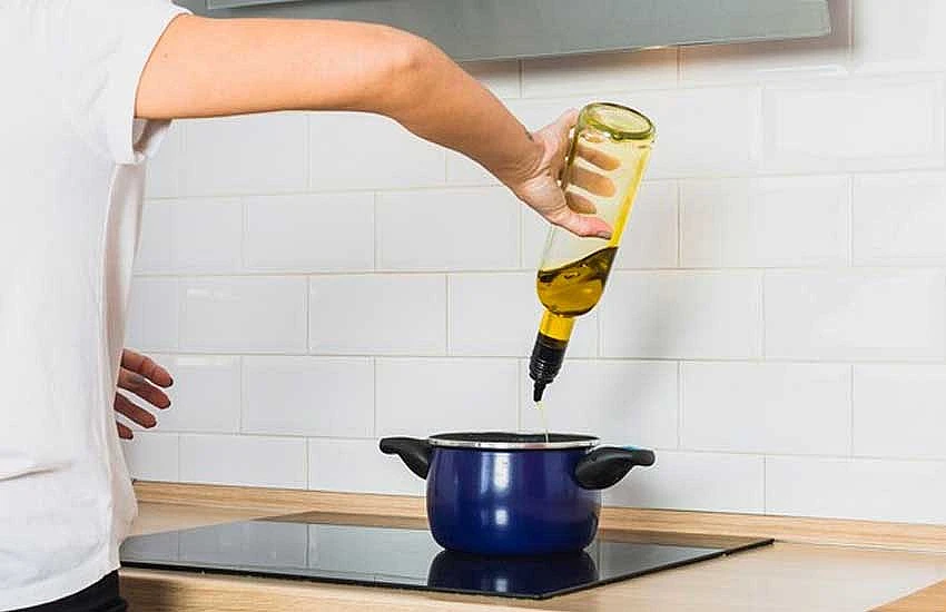 Which Oil for Which Dish? A Guide to Homemade Cold-Pressed Oils