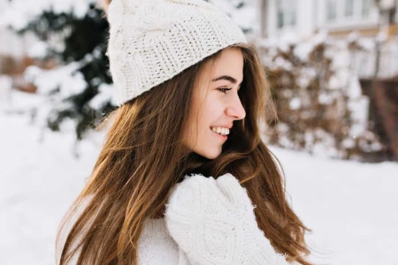 Winter Hair Care: Oiling as a Lifesaver for Dry Hair and Scalp Without Weighing Down