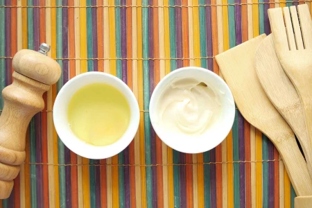 Homemade Emulsion in 3 Minutes: Mayonnaise, Aioli and Salad Dressings with Cold-Pressed Oils